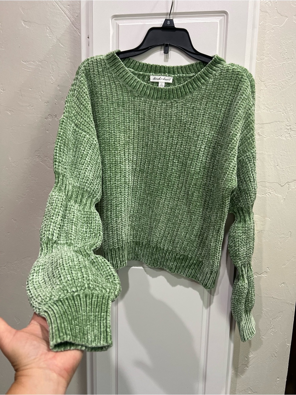 Derek Heart Light Green Chenille Balloon-Sleeve Sweater